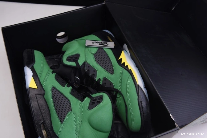 1st Kicks Shoes StreetReady Ducks Oregon CK6631- SE Jordan 1085 Air 5 1204